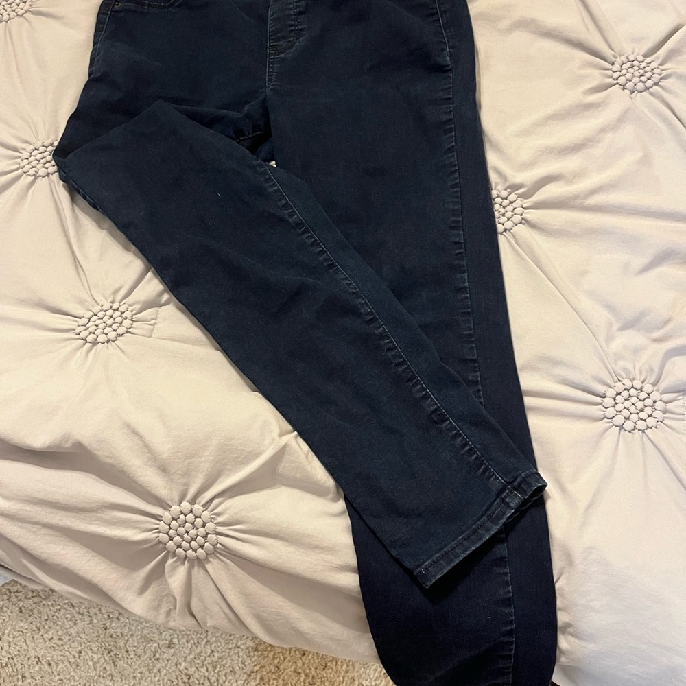 Stretchy petite size 12 rockstar jagging from Old Navy